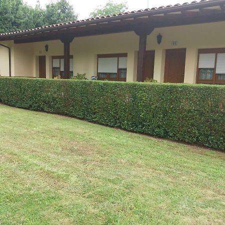 Apartamentos El Cazador San Vicente de Toranzo Buitenkant foto