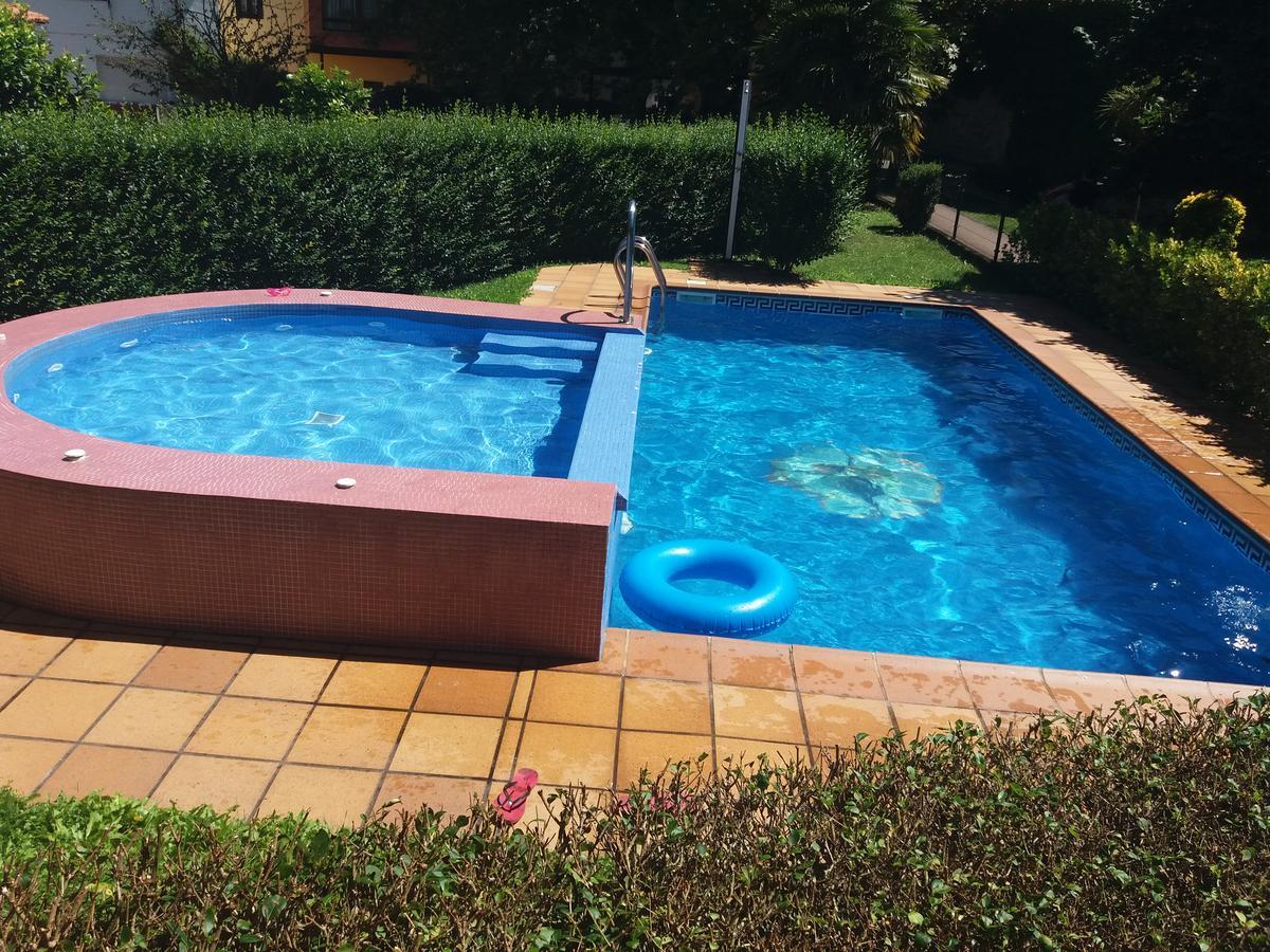 Apartamentos El Cazador San Vicente de Toranzo Buitenkant foto